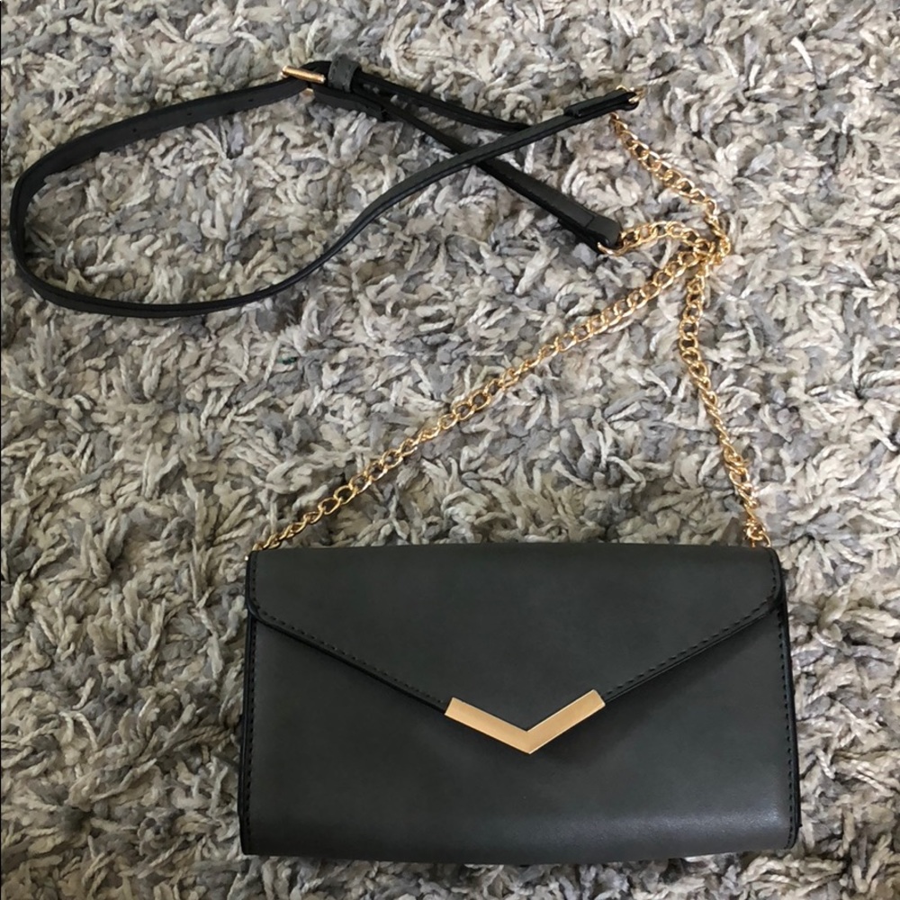 Shoulder bag